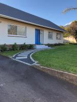 Three on Firmount - B&B Somerset West