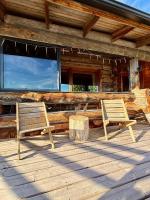 Villa Saarua by Lapland Villas, Ruka, Ski In, 2BR, Private Sauna, Fireplace - Bed and Breakfast Ruka