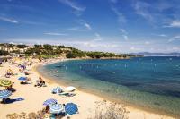 T2 rénové haut de villa avec parking - B&B Fréjus
