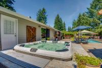 Hot Tub and Sauna Home 8 Mi to Downtown Tacoma! - Chambres d’hôtes University Place