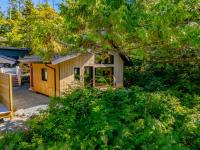 Fogged Inn - Bed and Breakfast Ucluelet