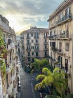 Castelnuovo Rooms #Politeama - Bed and Breakfast Palermo