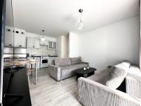 Iwaszkiewicza Apartment - Parking & Balcony - B&B Oława