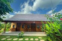 Villa mit Poolblick