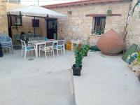 TRADITIONAL HOUSE ARSOS - Chambres d’hôtes Arsos