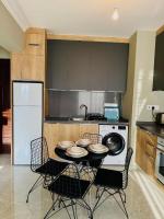 Royal Sun Elite Daire - B&B Aglantziá
