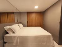 One-Bedroom Apartment with Ocean View