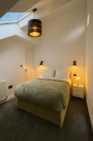 Kehoe's Penthouse Near Etihad Stadium & Coop Live Arena Sleeps 4 - Bed and Breakfast Manchester