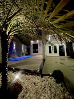 Casa térrea com piscina - Chambres d'hôtes Porto Velho