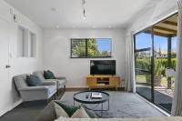 You little beauty - Wharewaka Beach Magic - B&B