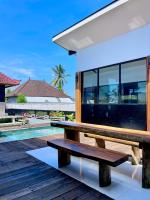 Homa Villa - Bed and Breakfast Bungbungan