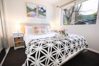 2 Bedroom Apartment with Pool & Garden View (rooms 2,4)