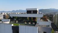MoHost Valcom - Skyline Penthouse Escape - Chambres d'hôtes Braşov