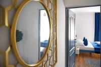 Camera Tripla Superior