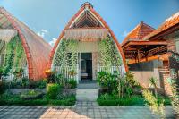 Deluxe Double Room (2 Adults + 1 Child)