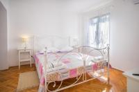 Estudio con terraza