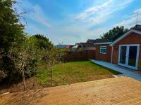 Olive Tree Brighton-Bright & Spacious 4 bedroom home with Garden & Free parking - B&B Brighton