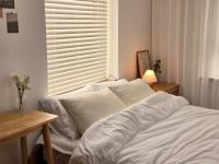 Warm Wood Stay Hwajeong - Bed and Breakfast Goyang