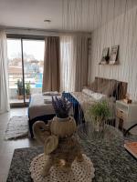 Mono Ov. LAGOS 2 - B&B Rosario