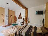 Tweepersoonskamer met Gedeelde Badkamer