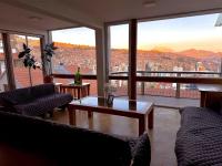Departamento mirador en Villa Florita, la mejor vista de La Paz - B&B La Paz