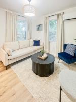 1 BR Fire Pit BBQ Retreat - B&B Evansville