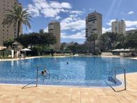 Exclusive beachfront apartment Torremolinos - pool - paddle - tenis - wifi - central aircon - B&B Torremolinos