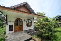 บ้านสวนลุงหวัด พังงา ใกล้ท่าเรือสุระกุล - Ferienwohnung Takua Thung