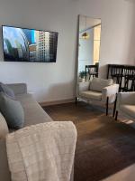WEST HUB. Private Infrared Sauna near city & much more! New purpose built loft style! - B&B Brisbane