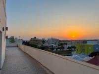 Panoramic Seafront 350sqm Flat - Bed and Breakfast Hammam Sousse