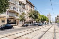 Refreshed apartment with private garden - Chambres d’hôtes Almada