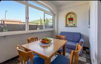 Villa Ana Apartman s kuhinjom i pogledom na more - Chambres d'hôtes Selce
