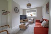 Gray House-Modern 2BR close to Loch Lomond - B&B Alexandria
