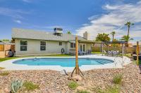 Welcoming Group Getaway with Pool and Patio in Peoria! - Chambres d’hôtes Peoria