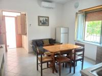 Le Rose c - Ferienwohnung Galtellì