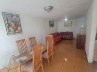 Aguilas House 2 Alojamiento entero 3 habitaciones - B&B Guadalajara