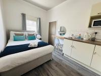 Bold Street Studio VIII - B&B Liverpool