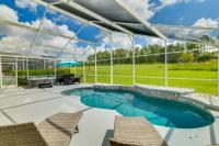 Private Pool and Hot Tub Modern Davenport Home! - Ferienwohnung Davenport