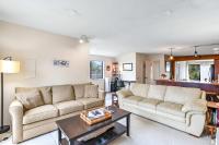 Charming Cottage by Creek & Ocean - B&B Blaine