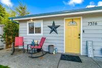 Birch Bay Retreat between creek and bay - B&B Blaine