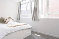 Stylish Central Retreat, Heart of the Action, Netflix - Bed and Breakfast Sheffield