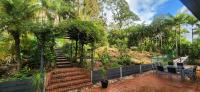 Homestay on the Hill - Close to Theme Parks - B&B Gold Coast