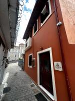 Tollmere Hospitality Ηχώ - B&B Livadeia