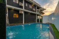 EMPYREAN STAY 3BHK BLACK PANTHER VILLAll AC II PVT POOL II LUXURY ll - B&B