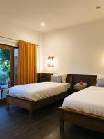 Twin Room with Garden View