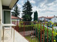 Silenzio Apartment -10 min Walk to center- 2 bedrooms -Free parking-Bike storage - Chambres d'hôtes Bassano del Grappa
