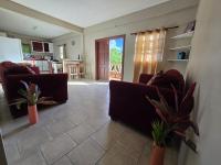 JahzzyJ Apartments - Bed and Breakfast Gros Islet
