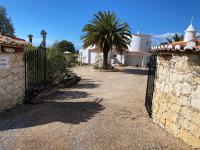 Peaceful villa with sea view close to Carvoeiro - B&B