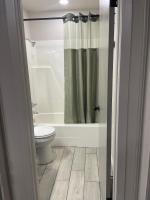HomeSuite Cabin near Choctaw Casino Fun - B&B Hugo