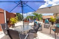 Renovated condo in Tamarindo, 3 min from the beach - Chambres d'hôtes Tamarindo